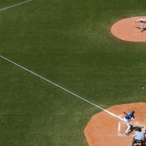 开云体育-双重赛场，同一种激情，当莎拉波娃赛事拥抱新规，FPX的争议风暴何解？跨界交锋，莎拉波娃的新规拥抱与FPX的争议风暴