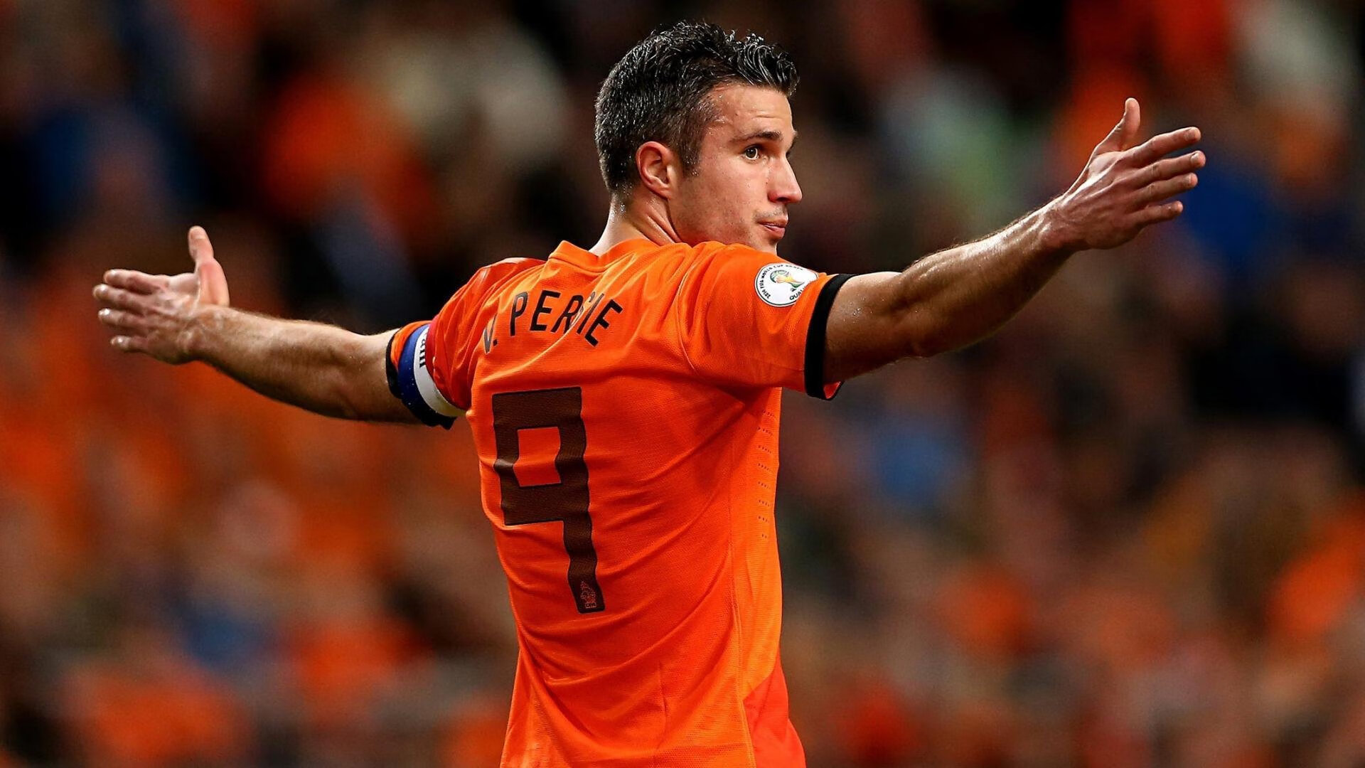 王者归来！莱万破纪录之夜，西班牙观众为他沸腾，王者归来！——莱万破纪录之夜引爆西班牙主场